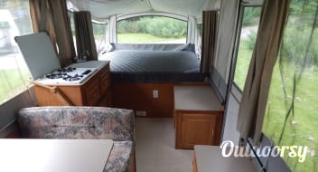 Coleman Pop-Up Camper / Delivery & Set-up Available