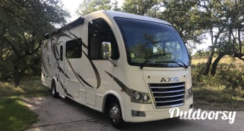 2018 Thor Motor Coach Axis 27.7
