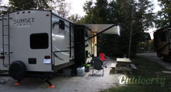 2016 Crossroads Sunset Trail Reserve