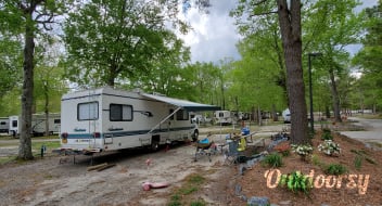 1998 Coachmen Catalina 30' C-class Bunkhouse
