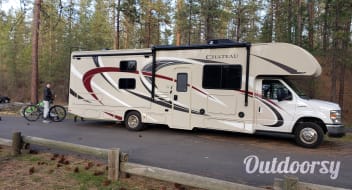 2018 Thor Motorcoach Chateau
