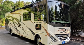 2019 Thor Hurricane 34J