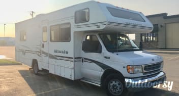 2002 Winnebago Minnie Winnie