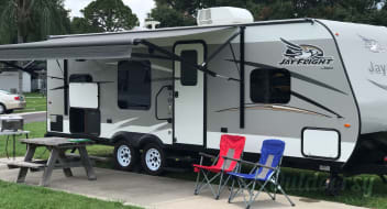 2017 Jayco Jay Flight (WE DELIVER)