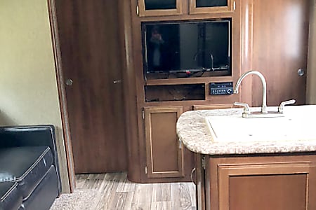 2014 Grand Design Reflection Fifth Wheel Rental In Douglasville