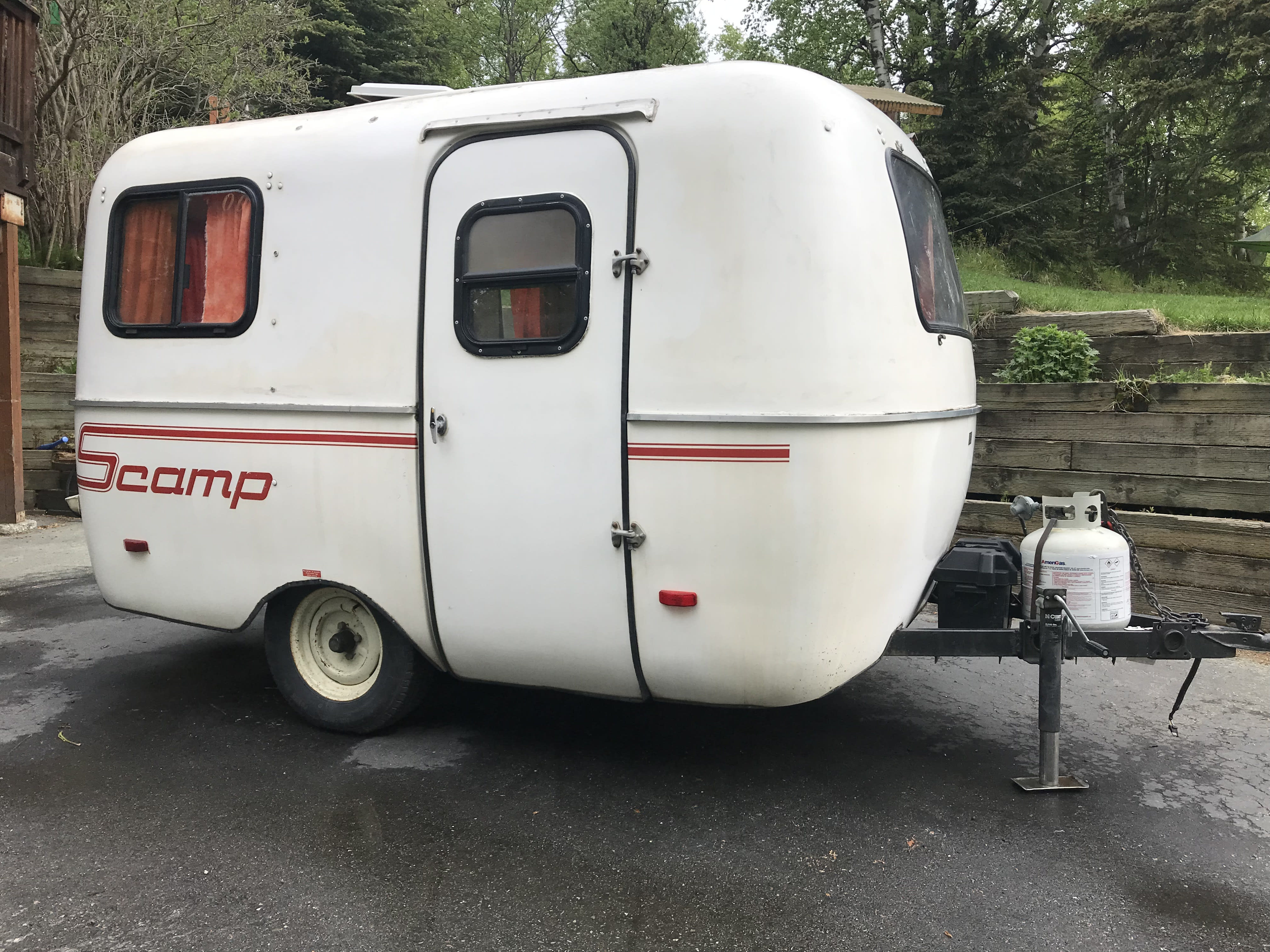 Scamp Trailers - 5c0sud0