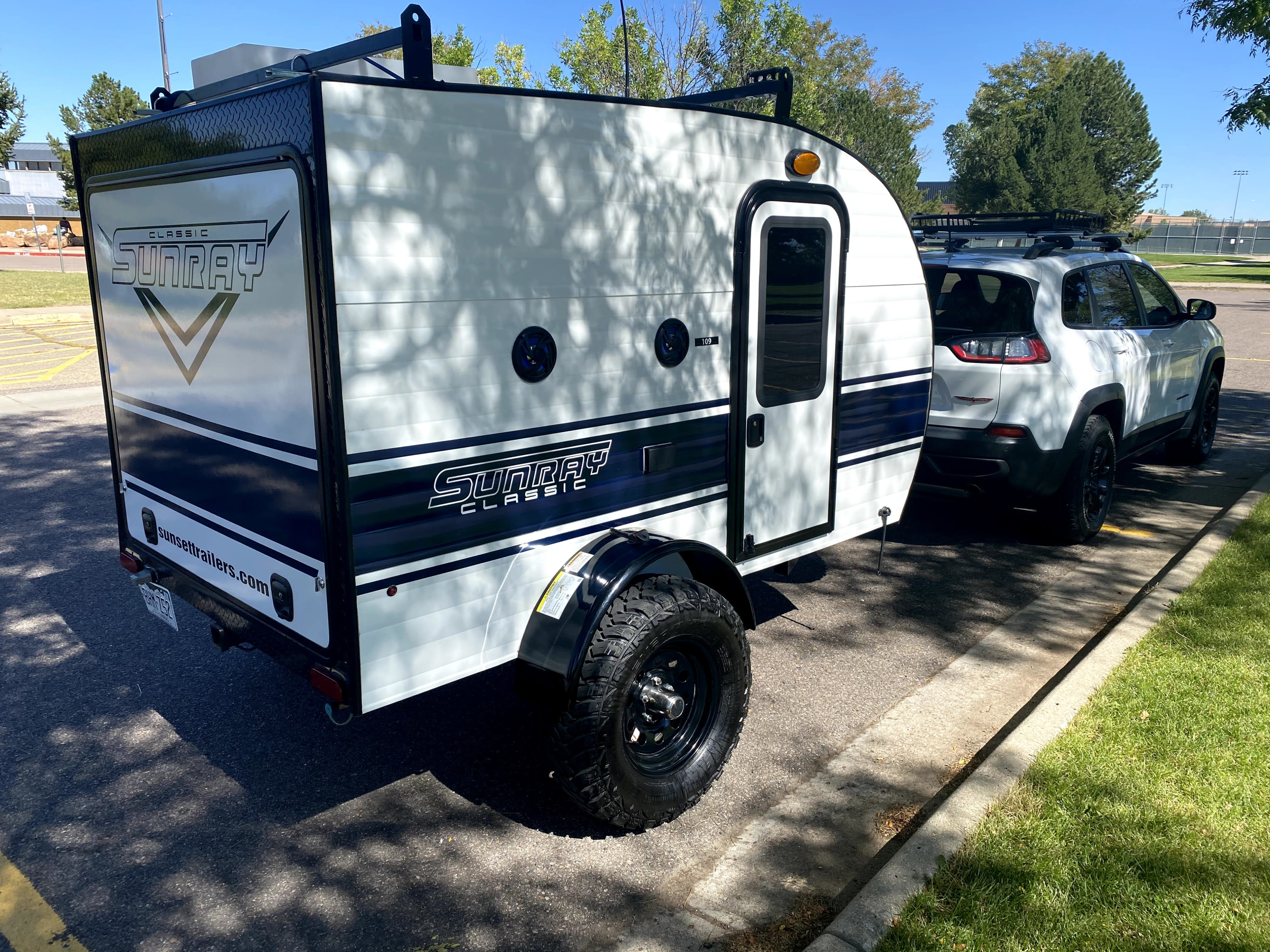 2019 Sunray 109 Trailer Rental in Denver, CO Outdoorsy