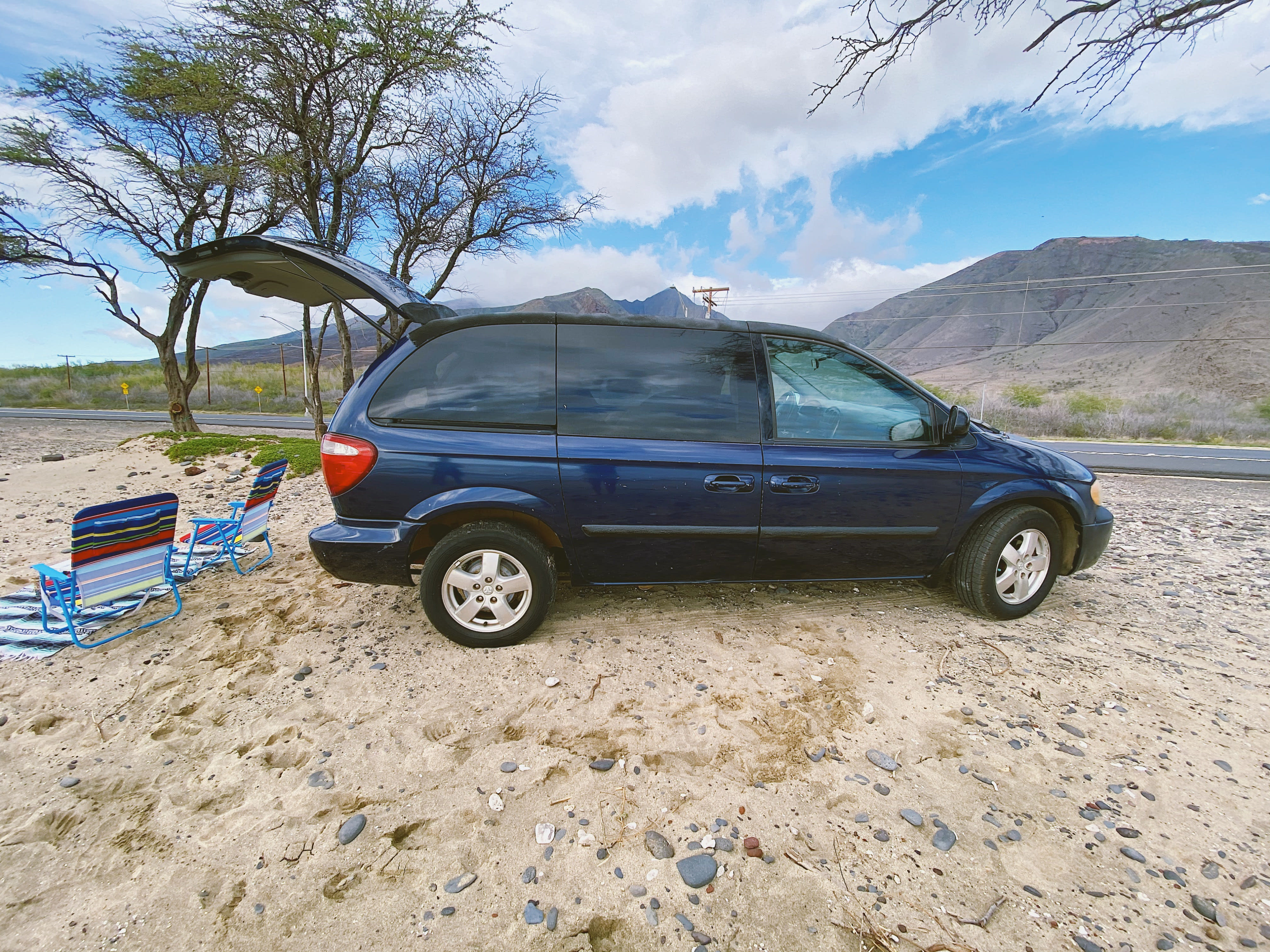 2006 Dodge Caravan Camper Van Rental in Pa’ia, HI Outdoorsy