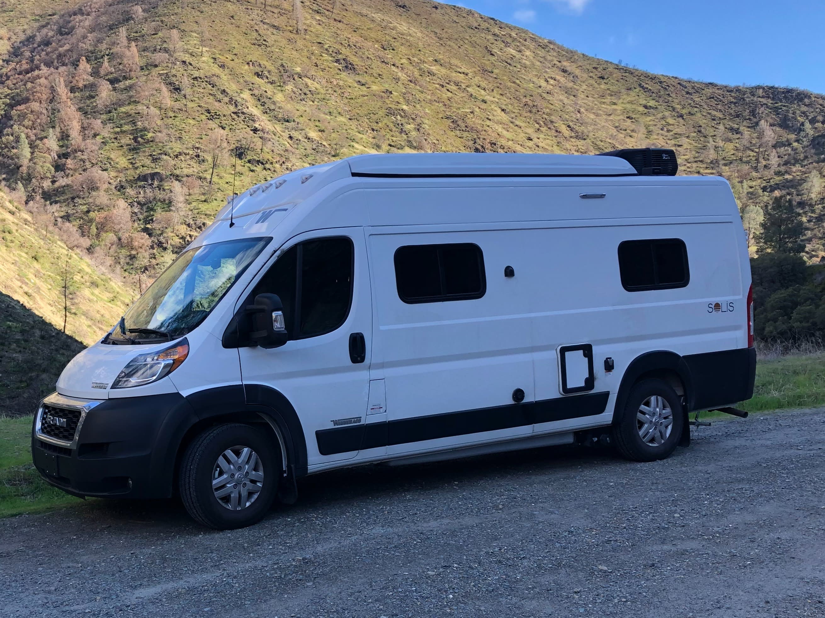 2021 winnebago solis review