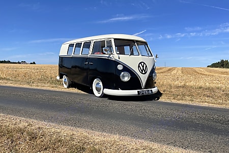 Location Volkswagen (vw) Combi Camper à Coimères 33210