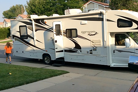Rv Rentals Denver Class C Motorhome Rental Rv Rental