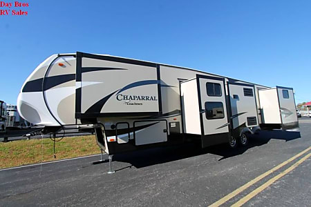 2017 Coachmen Chaparral Fifth Wheel Rental In Black Rock City Nv