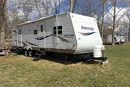 Travel trailer