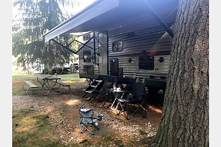 2019 Forest River Cherokee Trailer Rental In West Lafayette In