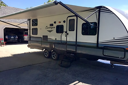 Travel trailer