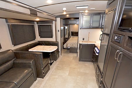 2019 Grand Design Imagine 2800bh