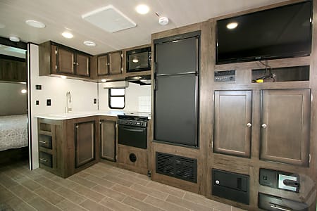 Travel trailer