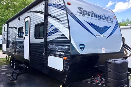 Travel trailer