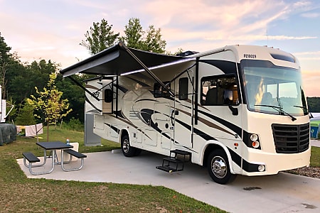 luxury rv rental pittsburgh