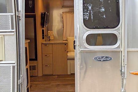Travel trailer