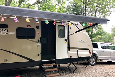 Rv Rental New Hampshire Motorhome Camper Trailer Rentals Nh