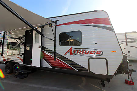 Toy hauler
