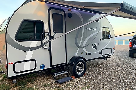 Travel trailer