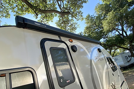 Travel trailer