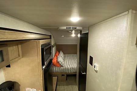 Travel trailer