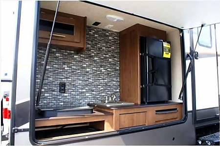 Travel trailer