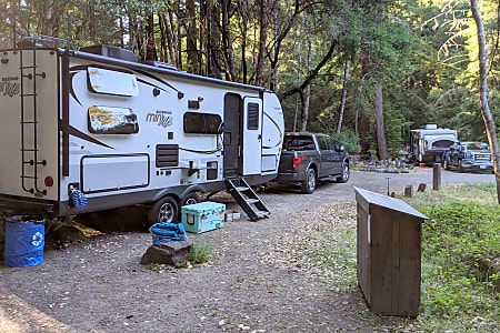 Travel trailer