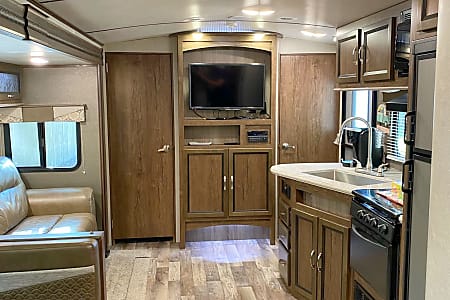 Travel trailer