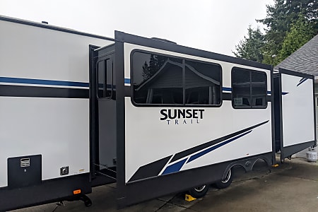 Travel trailer