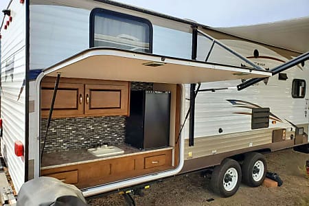 Travel trailer