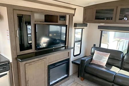 Travel trailer