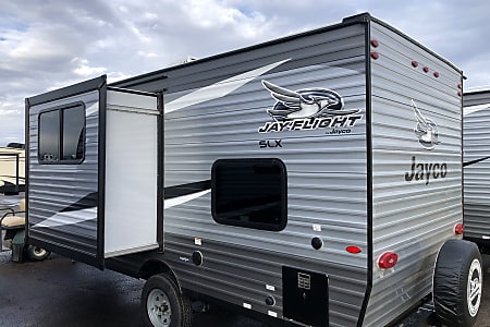 Travel trailer