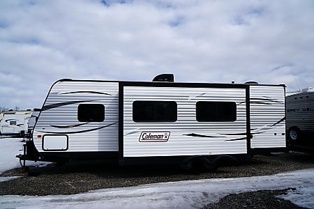 Travel trailer