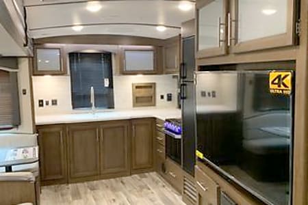 Travel trailer