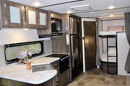 Travel trailer