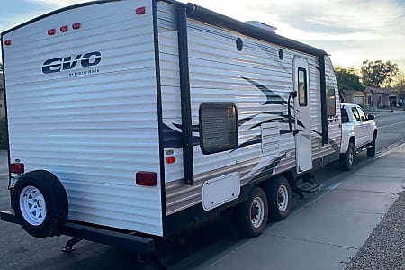 Travel trailer