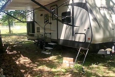 Travel trailer