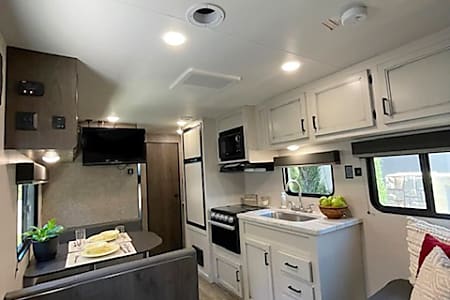 Travel trailer