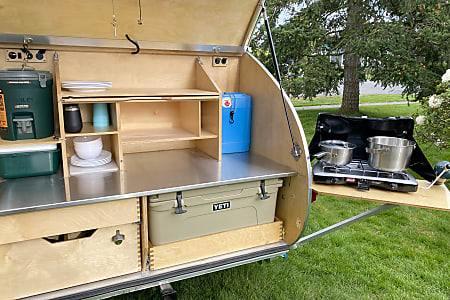 Travel trailer