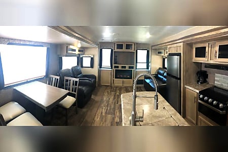 Travel trailer