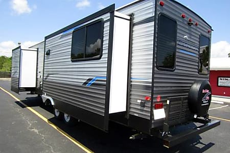 Travel trailer