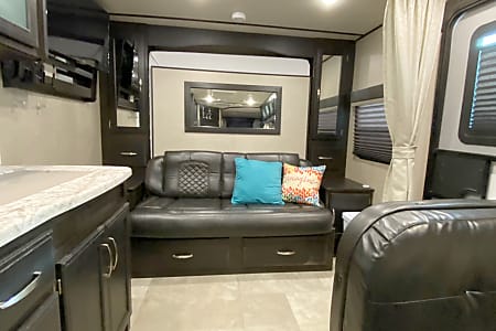 Travel trailer