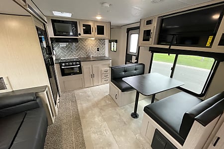 Travel trailer