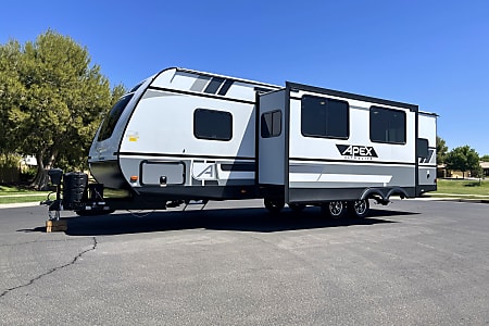 Travel trailer