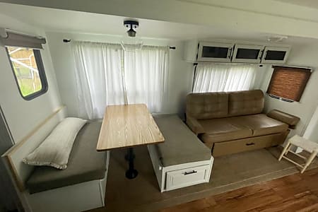 Travel trailer