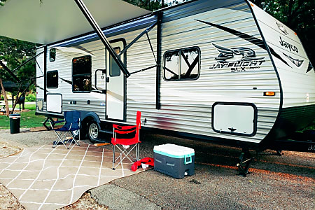 Travel trailer